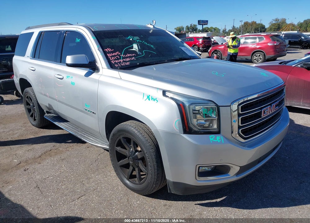 2017 GMC YUKON SLT VIN: 1GKS1BKC0HR218539