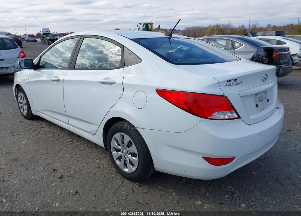 2016 HYUNDAI ACCENT VIN: KMHCT4AE4GU112577