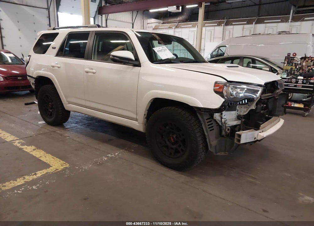 2023 TOYOTA 4RUNNER TRD SPORT VIN: JTESU5JR7P6165375