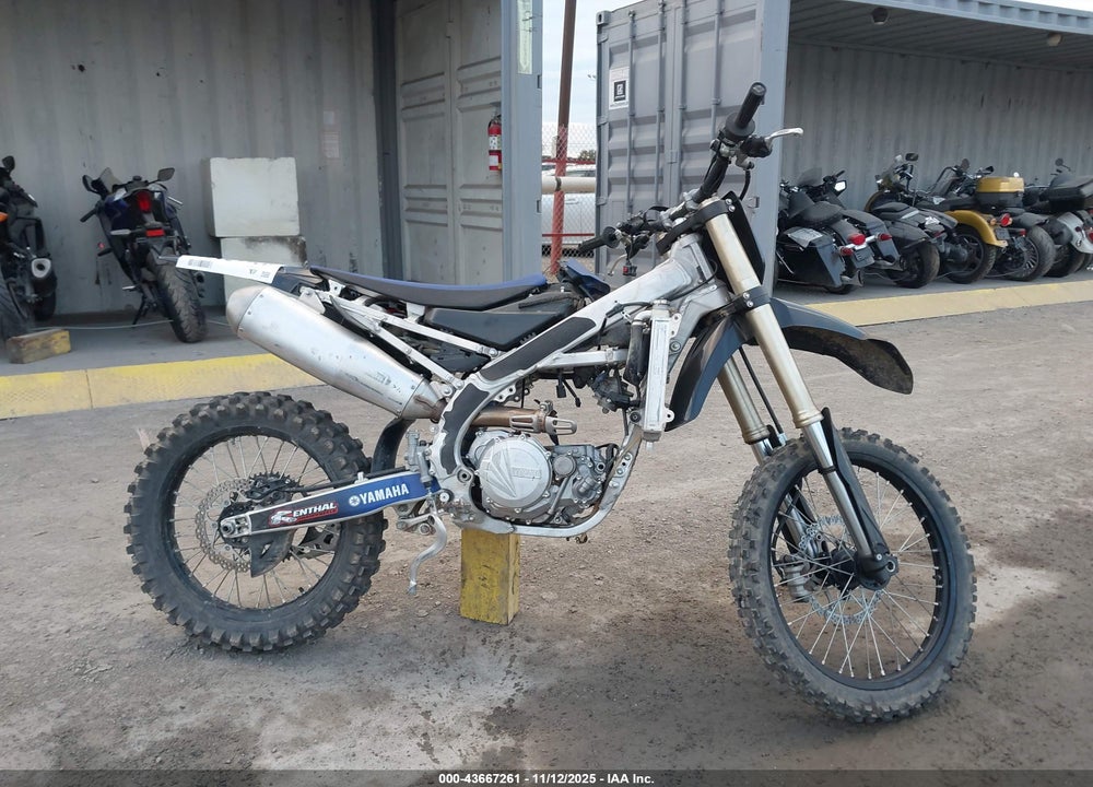 2020 YAMAHA YZ450 F VIN: JYACJ26C1LA004415