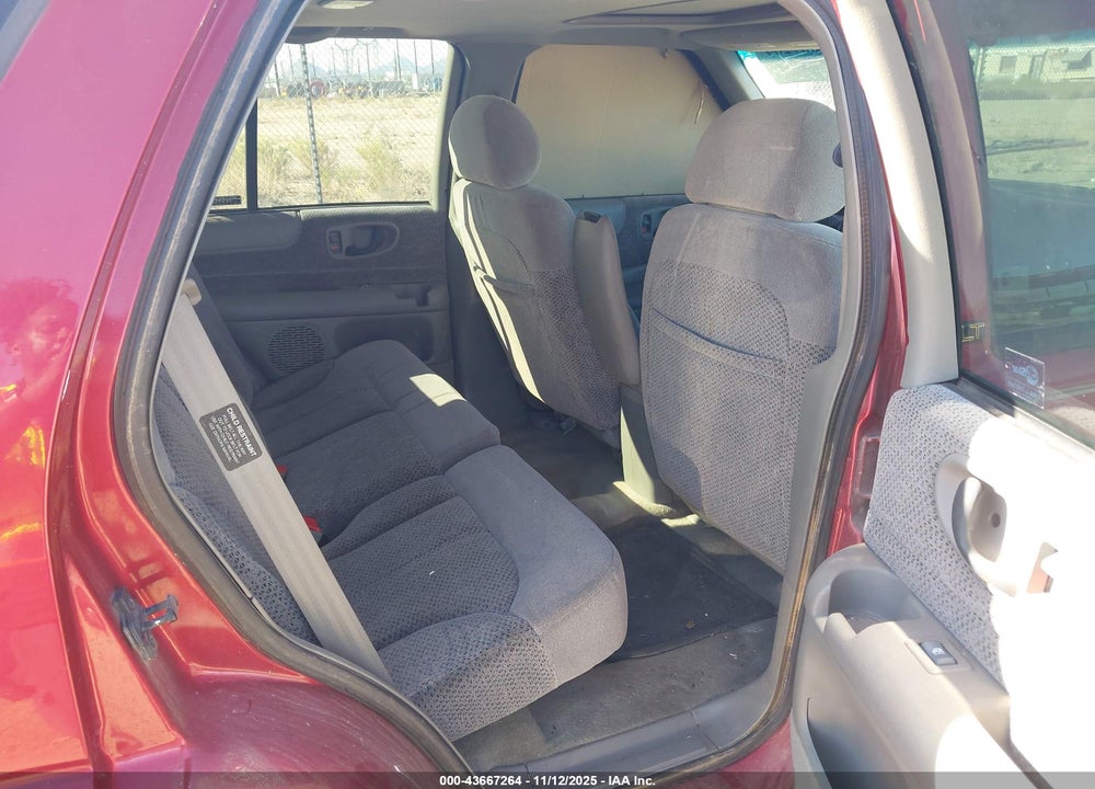 2001 CHEVROLET BLAZER LT VIN: 1GNCS13W412134603