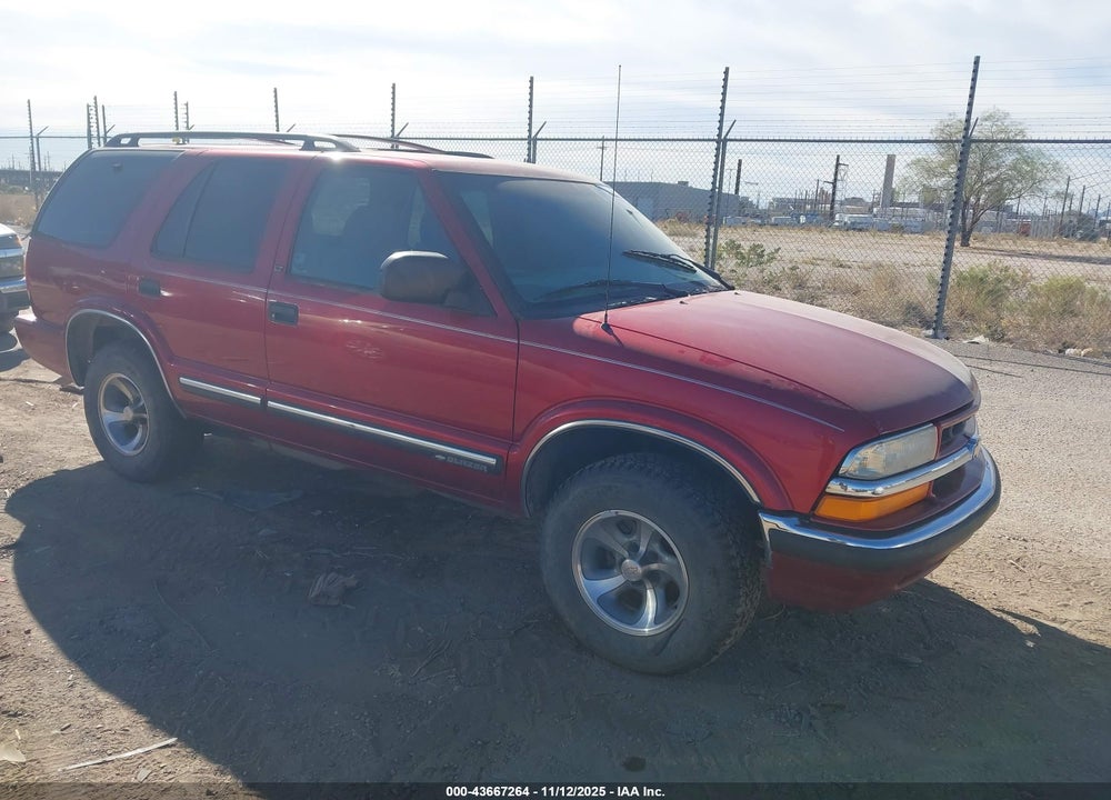 2001 CHEVROLET BLAZER LT VIN: 1GNCS13W412134603