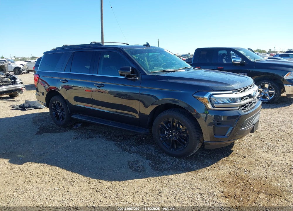 2024 FORD EXPEDITION XLT VIN: 1FMJU1H85REB04407