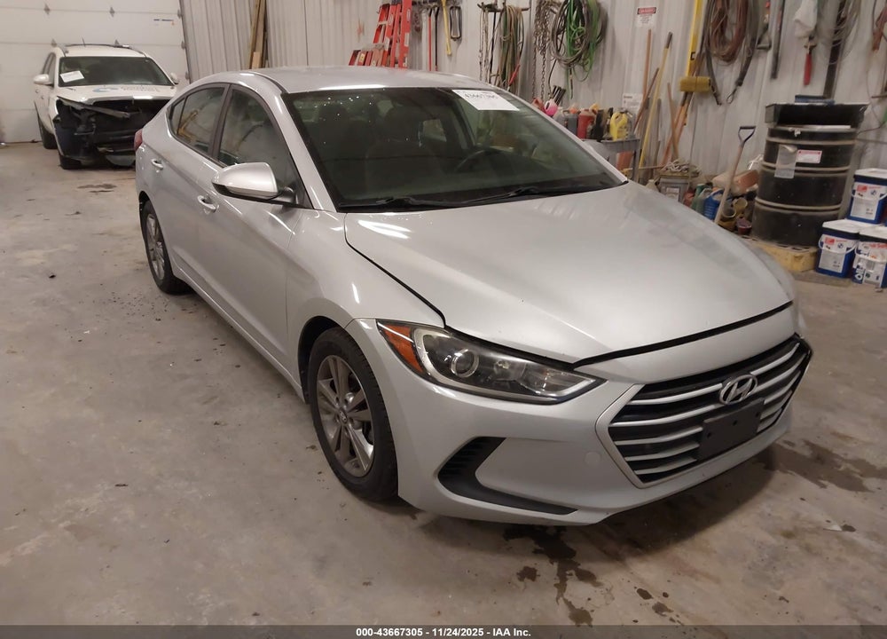 2017 HYUNDAI ELANTRA SE VIN: KMHD84LF1HU431836