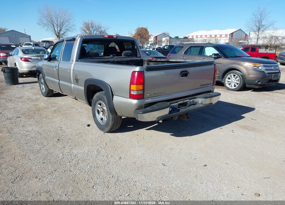 2001 CHEVROLET SILVERADO 1500 LS VIN: 1GCEC19T21Z179316