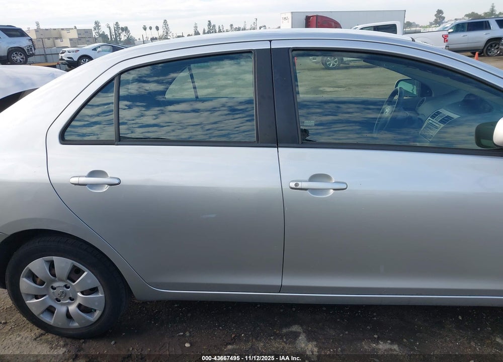 2012 TOYOTA YARIS VIN: JTDBT4K36C1417054
