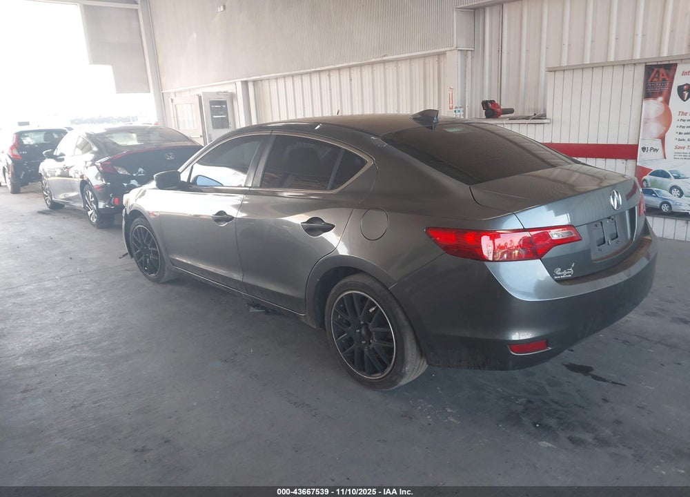 2014 ACURA ILX 2.0L VIN: 19VDE1F5XEE003412