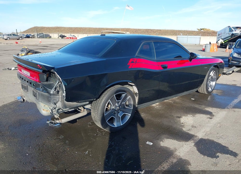 2013 DODGE CHALLENGER R/T CLASSIC VIN: 2C3CDYBT1DH554130