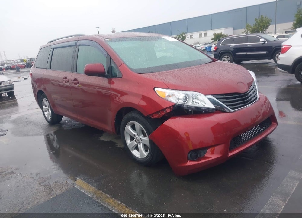 2015 TOYOTA SIENNA LE 8 PASSENGER VIN: 5TDKK3DCXFS629876