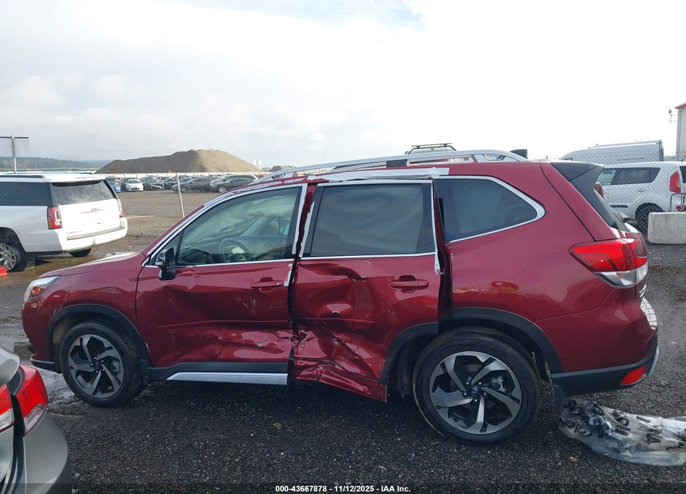 2024 SUBARU FORESTER TOURING VIN: JF2SKAMCXRH449182