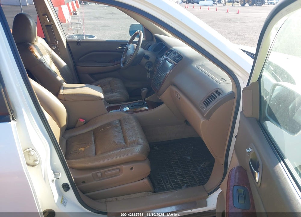2005 ACURA MDX VIN: 2HNYD18805H543126