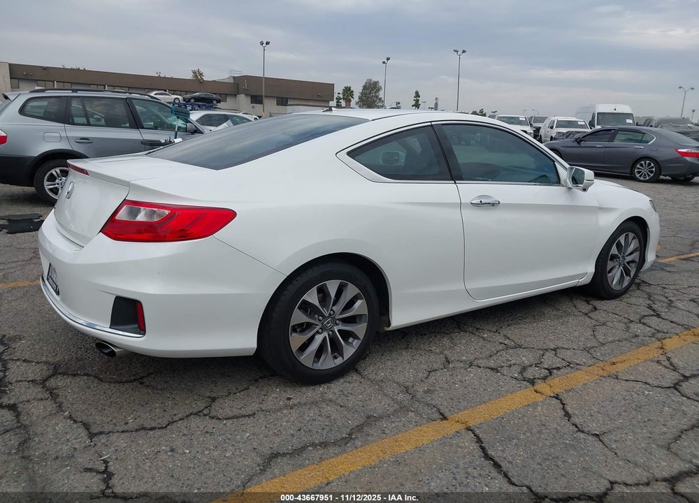 2015 HONDA ACCORD VIN: 1HGCT1B84FA015098