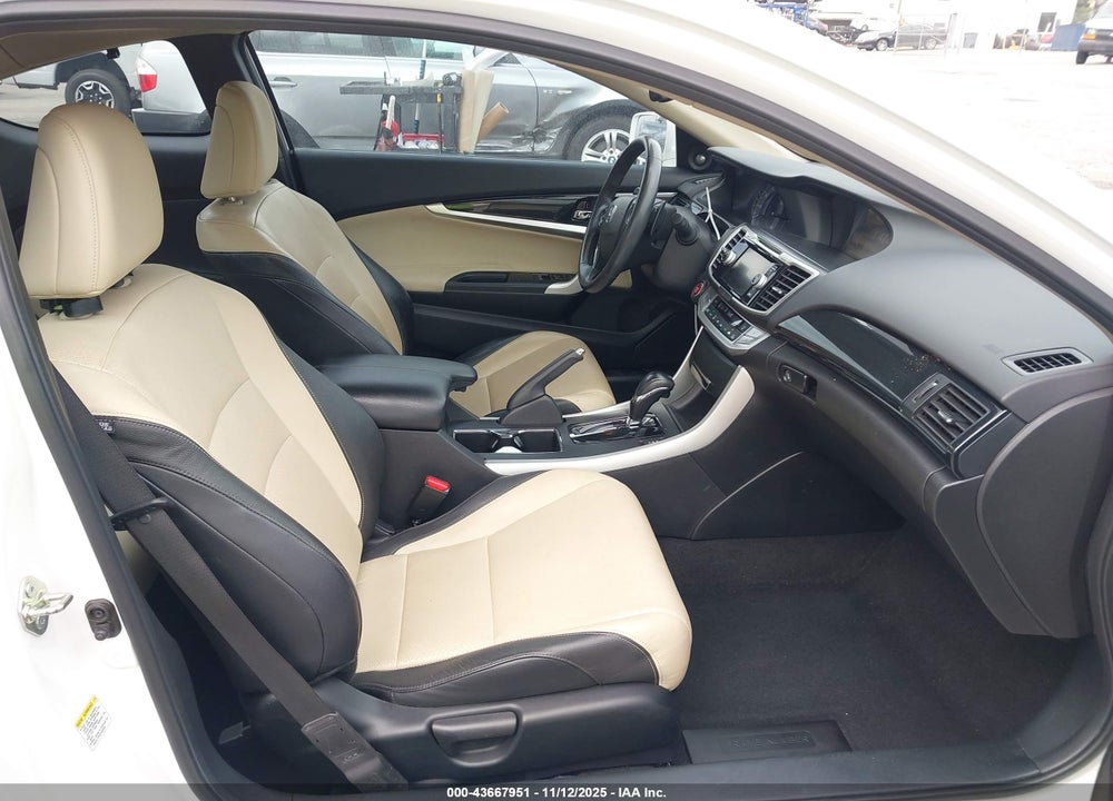 2015 HONDA ACCORD VIN: 1HGCT1B84FA015098