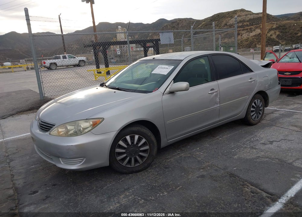 2005 TOYOTA CAMRY LE VIN: 4T1BE32K65U001174