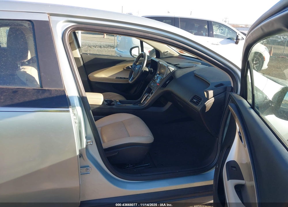 2012 CHEVROLET VOLT VIN: 1G1RD6E49CU101716