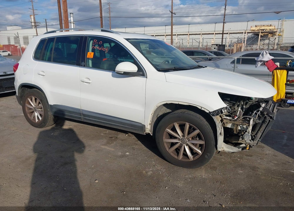 2017 VOLKSWAGEN TIGUAN 2.0T WOLFSBURG EDITION VIN: WVGRV7AX2HK015608