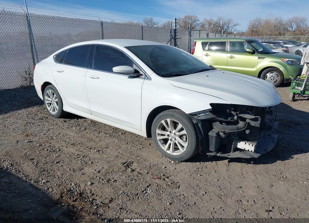 2016 CHRYSLER 200 LIMITED VIN: 1C3CCCAB8GN124427