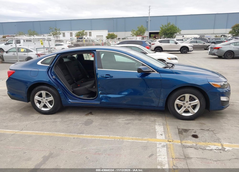 2019 CHEVROLET MALIBU VIN: 1G1ZC5ST5KF139276