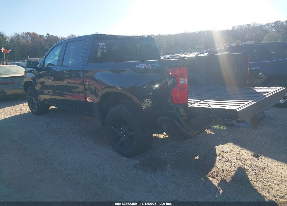 2023 CHEVROLET SILVERADO 1500 4WD SHORT BED RST VIN: 1GCUDEE81PZ182959
