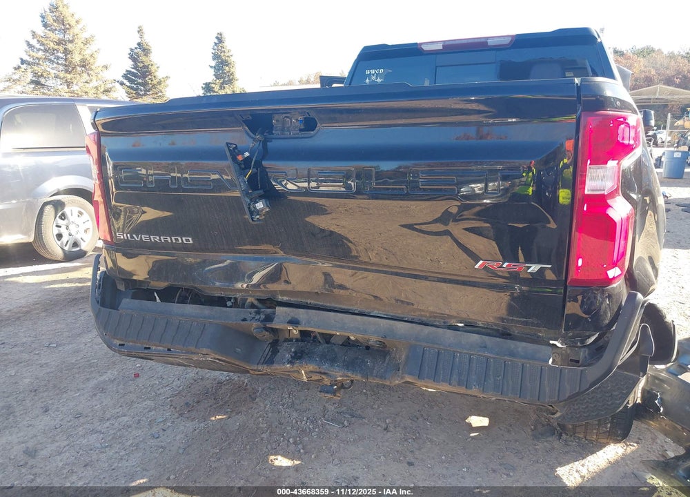 2023 CHEVROLET SILVERADO 1500 4WD SHORT BED RST VIN: 1GCUDEE81PZ182959