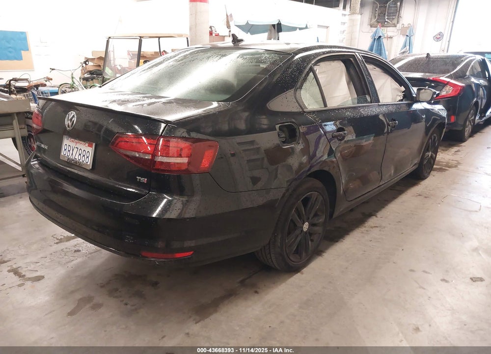 2018 VOLKSWAGEN JETTA 1.8T SE SPORT VIN: 3VWD17AJ0JM222435