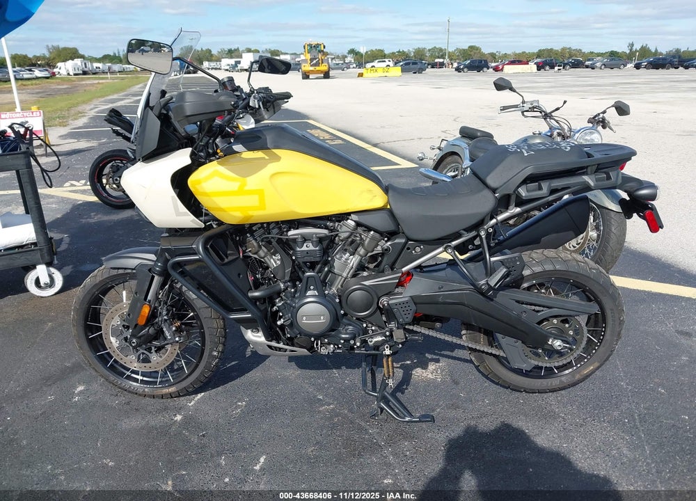 2023 HARLEY-DAVIDSON RA1250 S VIN: 1HD1ZES1XPB301918