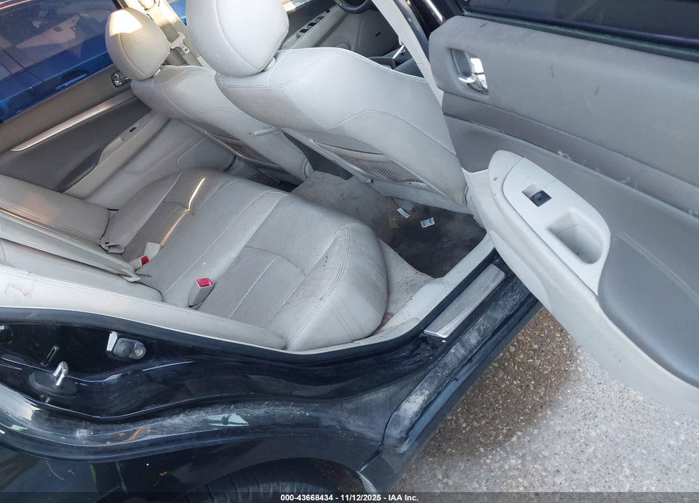 2011 INFINITI G37 JOURNEY VIN: JN1CV6APXBM500257