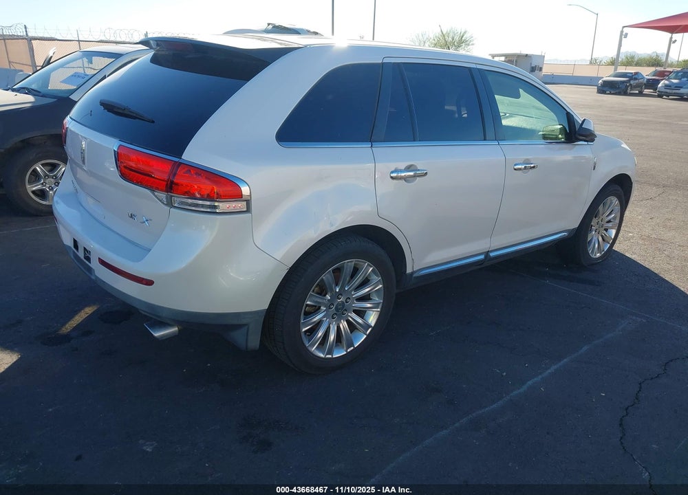 2011 LINCOLN MKX VIN: 2LMDJ6JK2BBJ19039