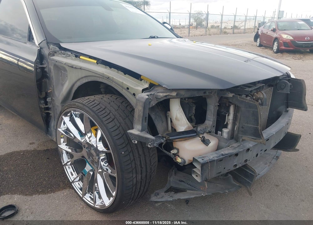 2015 CHRYSLER 300 LIMITED VIN: 2C3CCAAG3FH867729