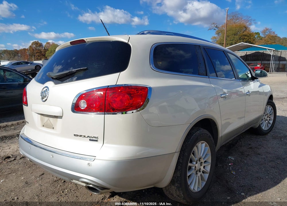 2011 BUICK ENCLAVE 1XL VIN: 5GAKRBED6BJ222417