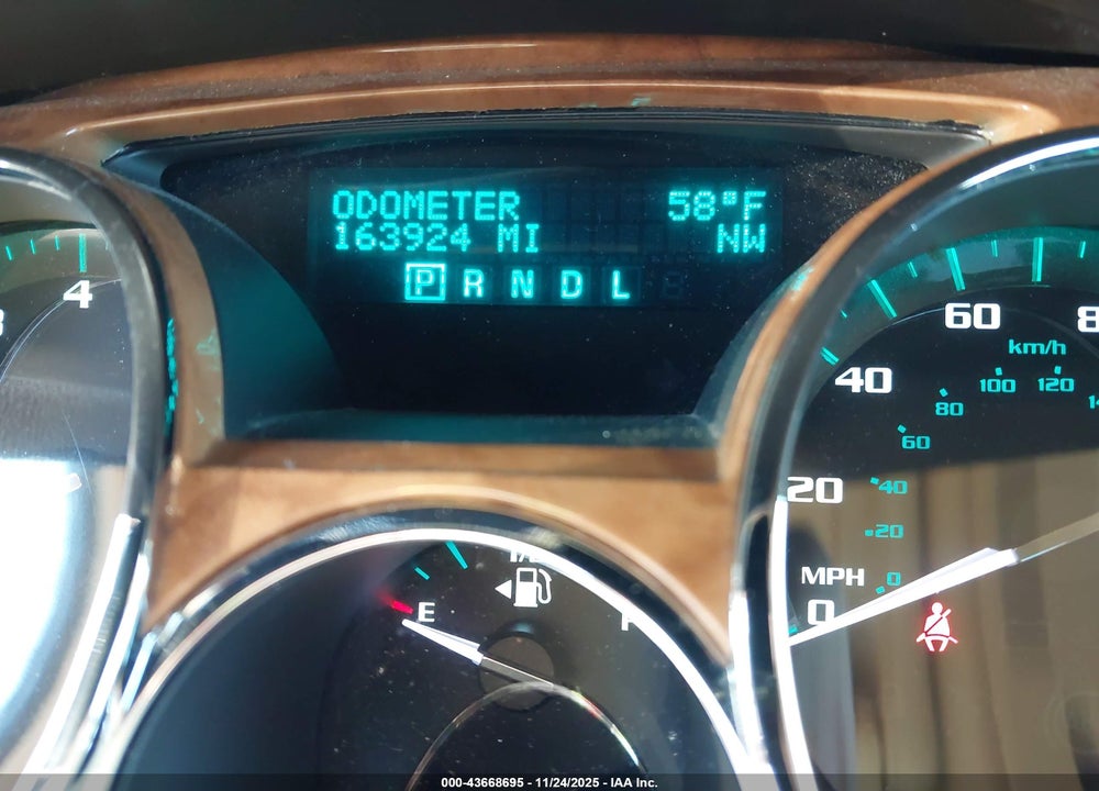 2011 BUICK ENCLAVE 1XL VIN: 5GAKRBED6BJ222417