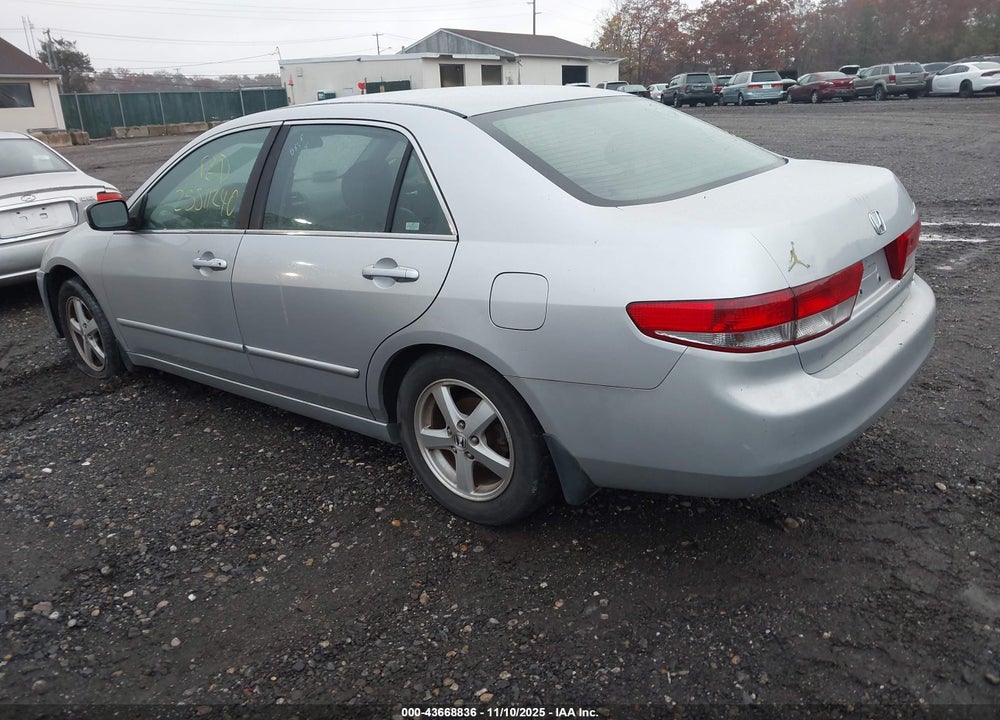 2003 HONDA ACCORD 2.4 EX VIN: 1HGCM56633A093249