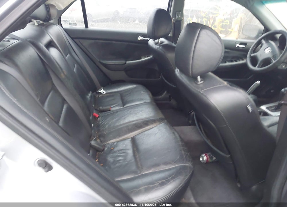 2003 HONDA ACCORD 2.4 EX VIN: 1HGCM56633A093249