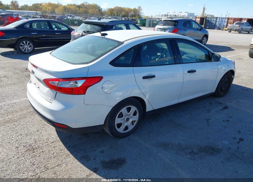 2014 FORD FOCUS S VIN: 1FADP3E20EL460795