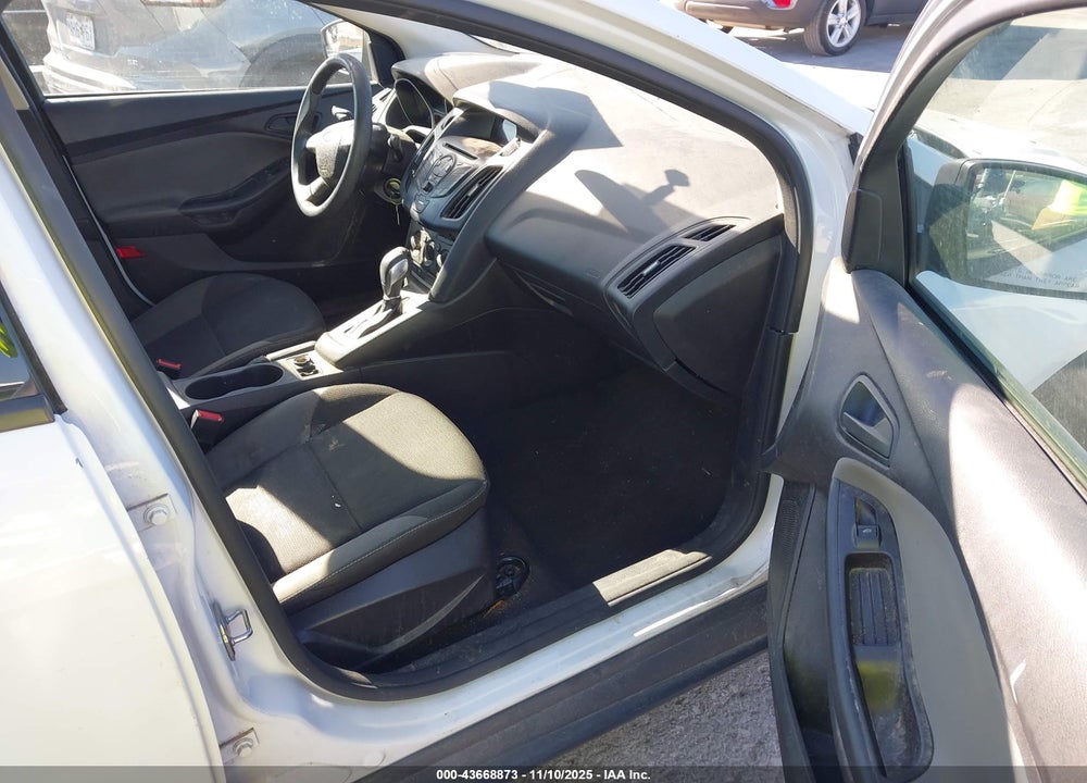 2014 FORD FOCUS S VIN: 1FADP3E20EL460795