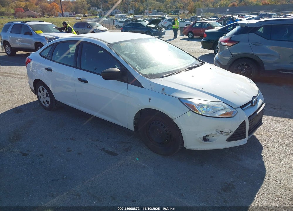 2014 FORD FOCUS S VIN: 1FADP3E20EL460795