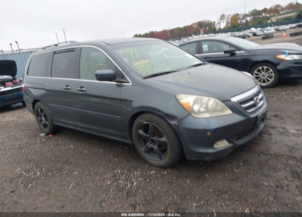 2006 HONDA ODYSSEY TOURING VIN: 5FNRL38896B083030