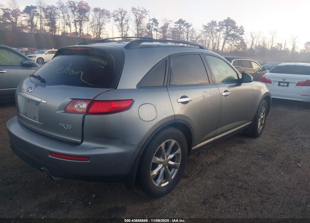 2008 INFINITI FX35 VIN: JNRAS08W38X207640