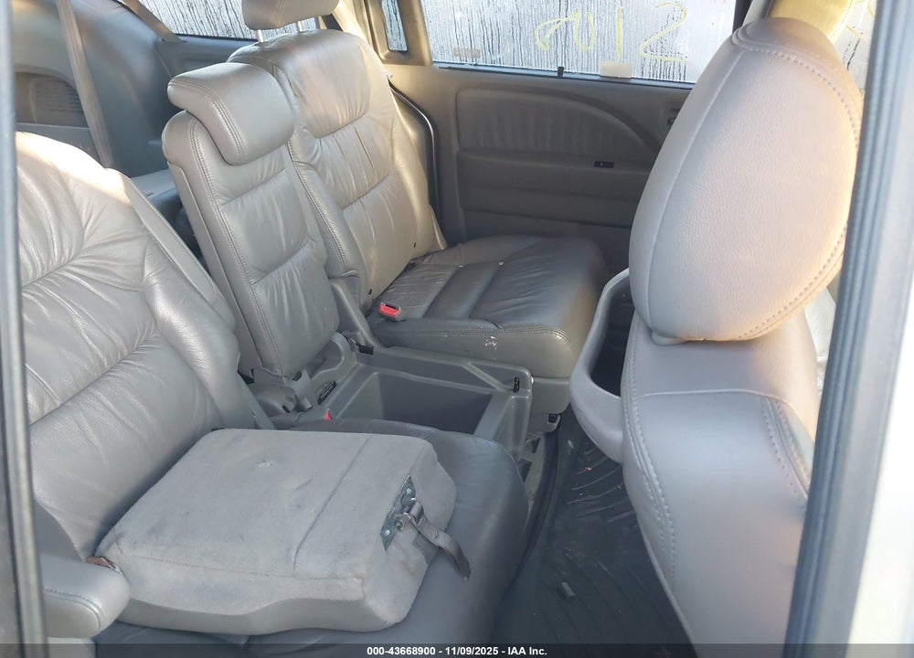 2009 HONDA ODYSSEY TOURING VIN: 5FNRL38849B029736