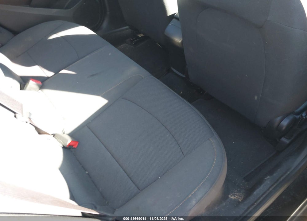 2017 CHEVROLET CRUZE LS AUTO VIN: 1G1BC5SM9H7206670