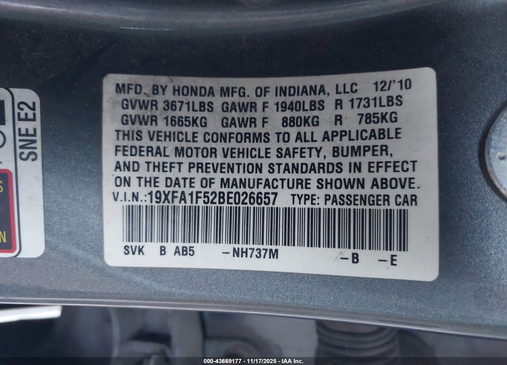 2011 HONDA CIVIC LX VIN: 19XFA1F52BE026657