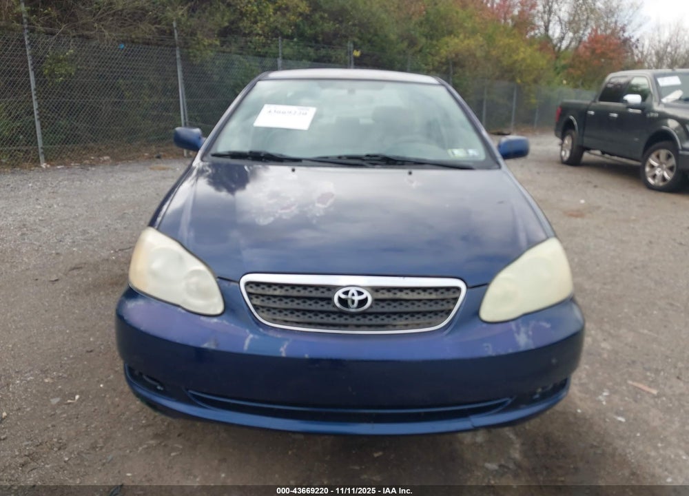 2005 TOYOTA COROLLA LE VIN: 1NXBR32E55Z378903
