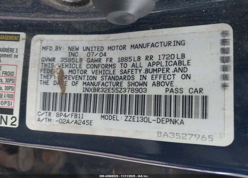 2005 TOYOTA COROLLA LE VIN: 1NXBR32E55Z378903