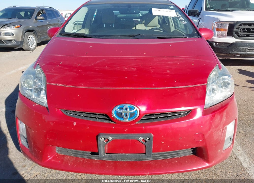 2011 TOYOTA PRIUS FOUR VIN: JTDKN3DU4B0284728