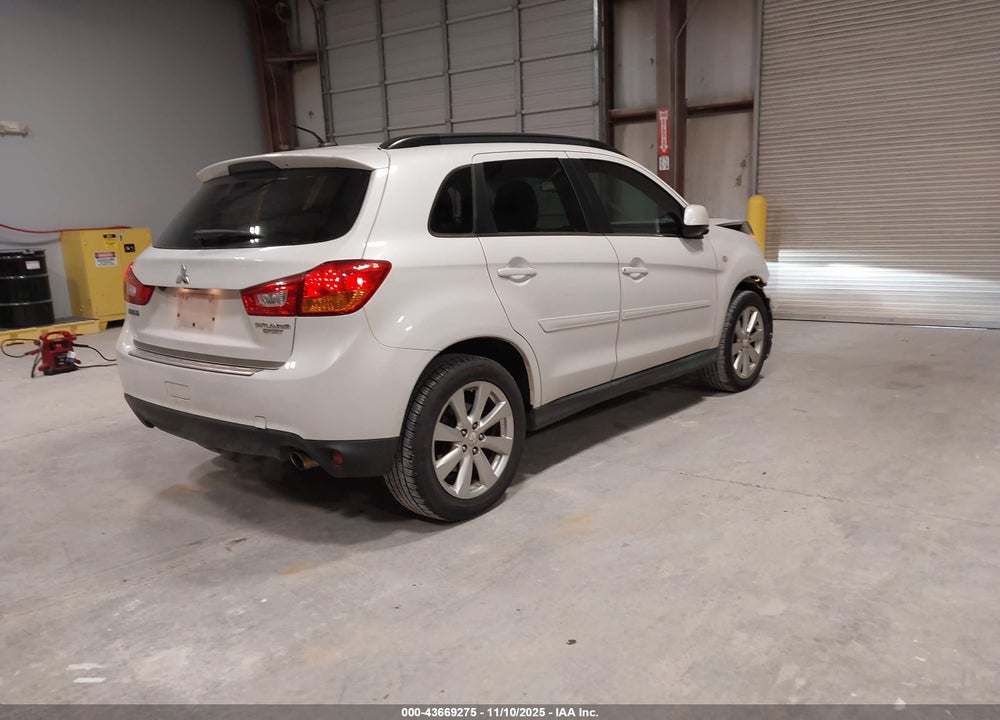 2015 MITSUBISHI OUTLANDER SPORT SE VIN: 4A4AP4AU3FE035337