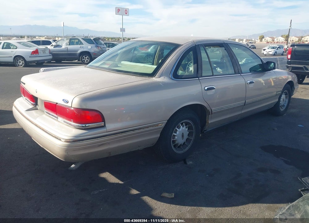 1997 FORD CROWN VICTORIA LX VIN: 2FALP74W4VX179691