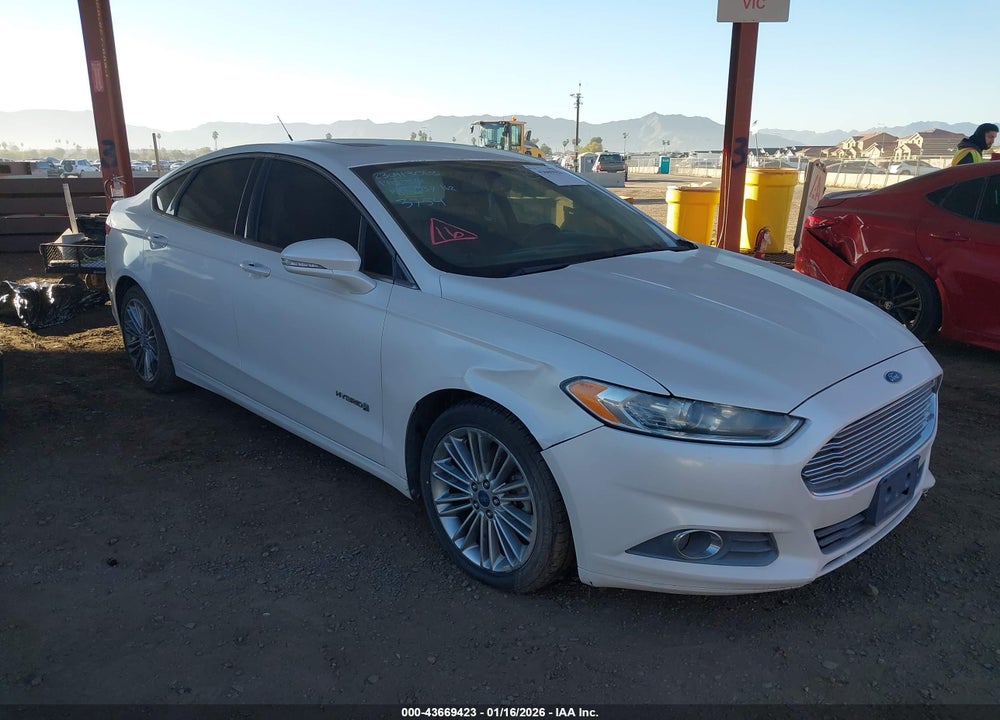 2013 FORD FUSION HYBRID SE VIN: 3FA6P0LUXDR273754