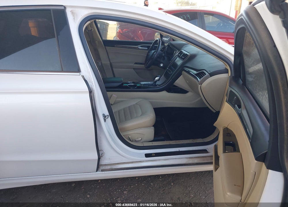 2013 FORD FUSION HYBRID SE VIN: 3FA6P0LUXDR273754