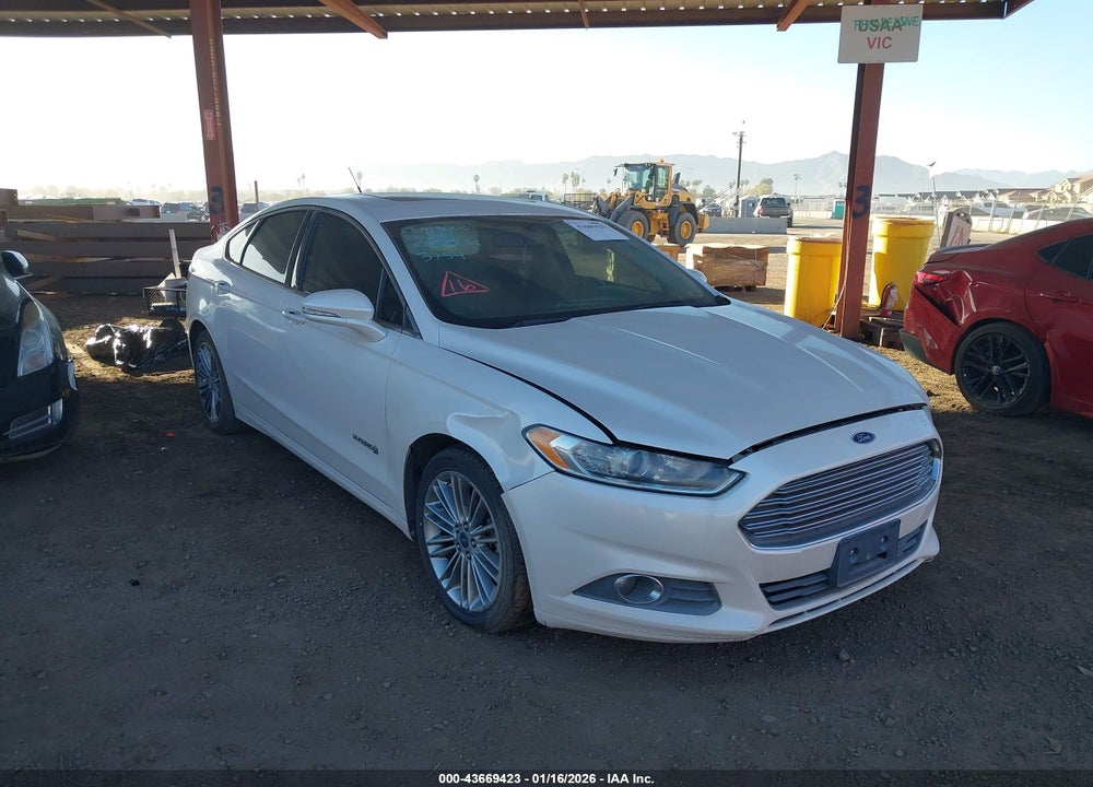 2013 FORD FUSION HYBRID SE VIN: 3FA6P0LUXDR273754