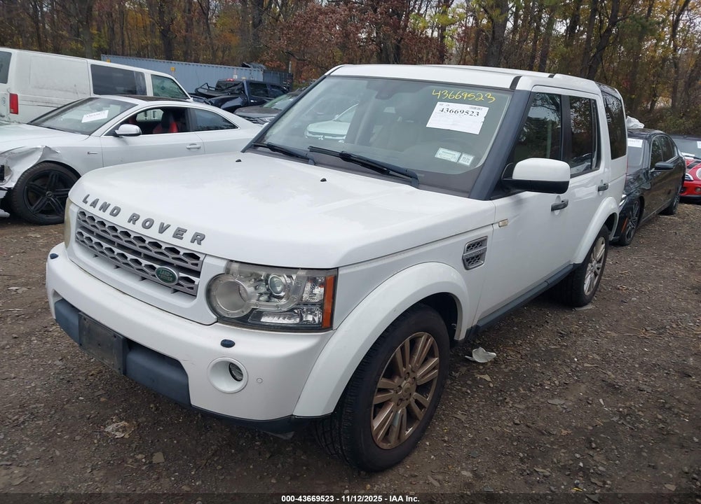 2011 LAND ROVER LR4 VIN: SALAK2D46BA564345